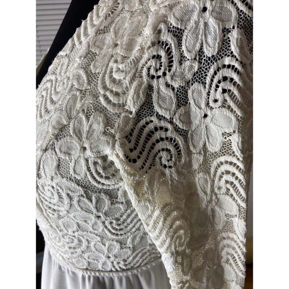 White Lace Dress - Picture 3 of 3
